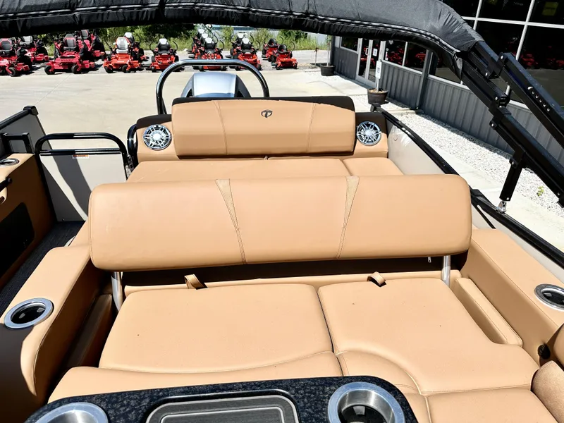 Slide: The Image of 2023 Tahoe Pontoon 25FT Cascade VRL Tritoon with tan leather seating and cup holders. - 8