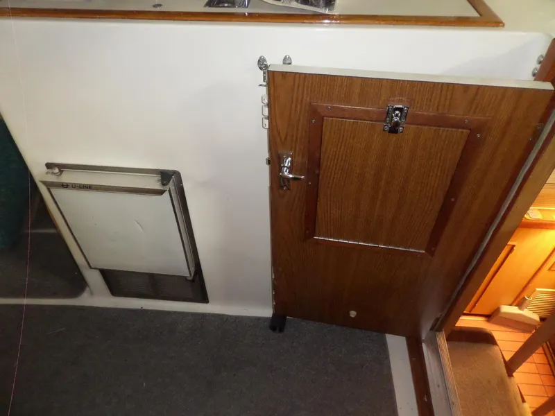 Slide: The Image of Bertram 42 Flybridge Motor Yacht 1978 - 53