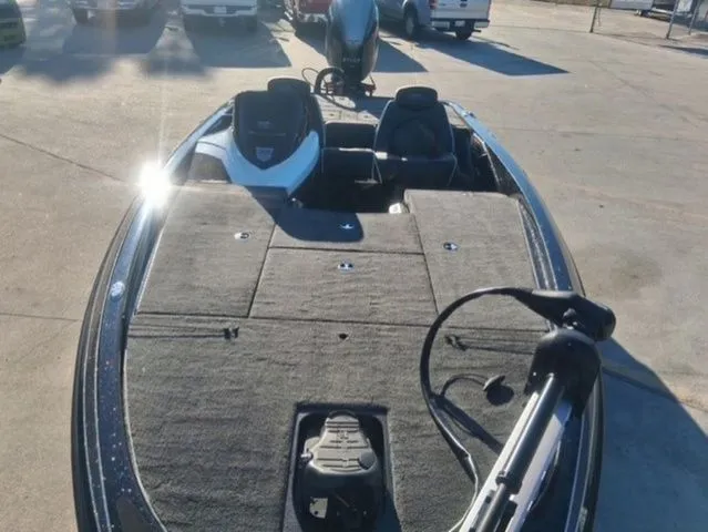 Slide: The Image of Skeeter ZX150 2023 - 6