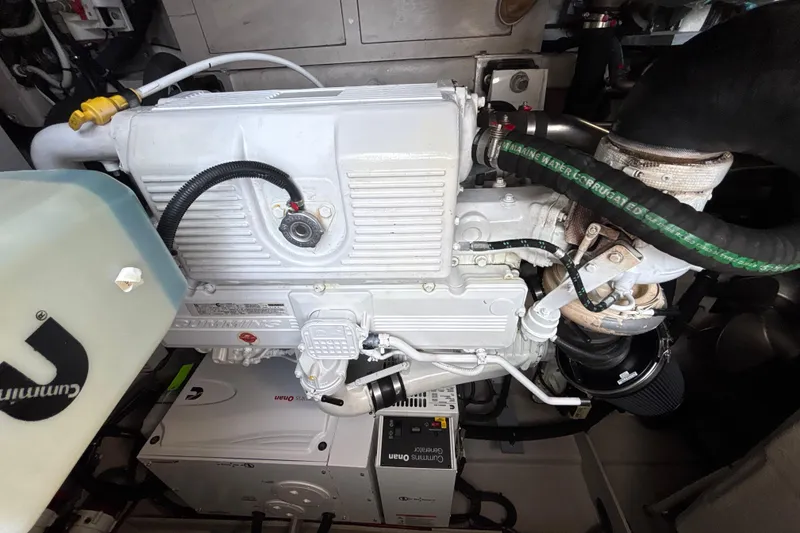 Slide: The Image of Engine room of 2018 Sea Ray Sundancer 510 with Cummins marine engine components. - 114