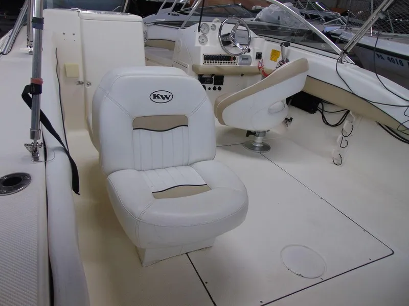 Slide: The Image of Key West 211 Dual Console 2010 - 14