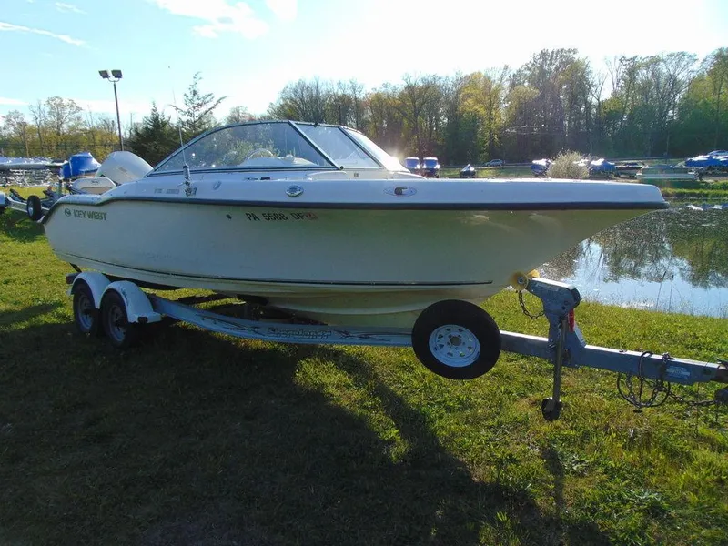 Slide: The Image of Key West 211 Dual Console 2010 - 5