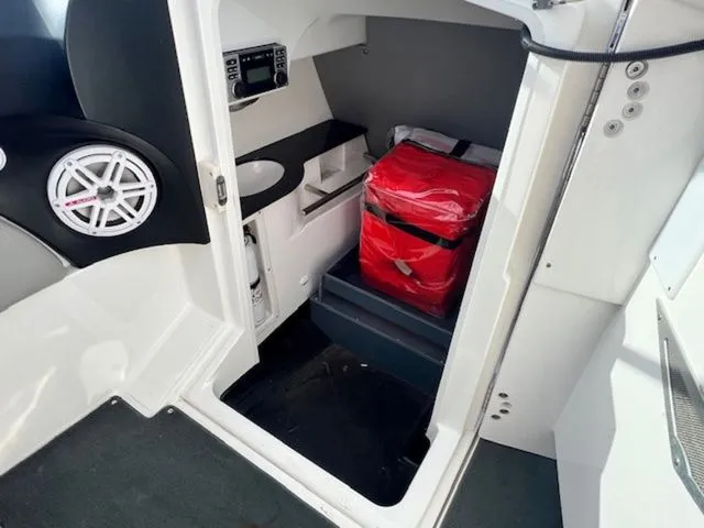 Slide: The Image of MasterCraft X55 2010 - 22