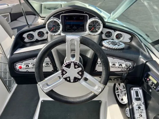 Slide: The Image of MasterCraft X55 2010 - 23