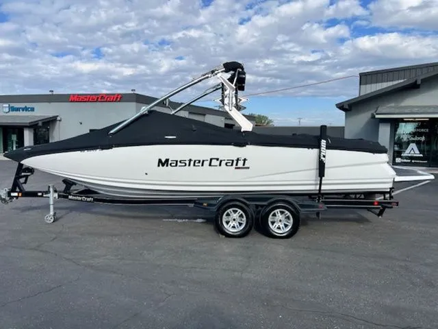 Slide: The Image of MasterCraft X55 2010 - 26