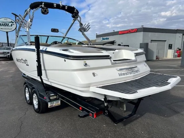 Slide: The Image of MasterCraft X55 2010 - 8