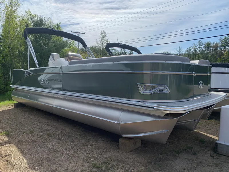 Slide: The Image of 2023 Avalon Catalina VRL 25' Tri-Toon pontoon boat on land. - 9