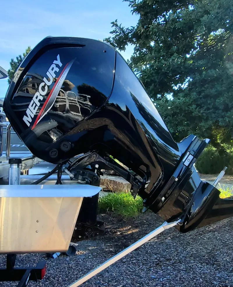 Slide: The Image of 2023 Sun Tracker Party Barge 22 XP3 with Mercury outboard motor. - 5