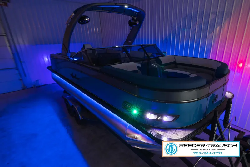 Slide: The Image of Avalon Waketoon 2023 - 66