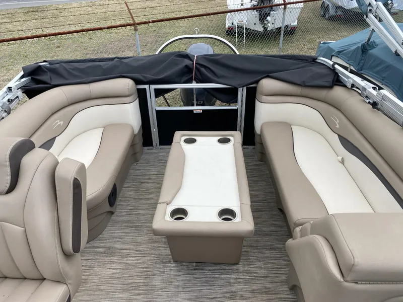 Slide: The Image of Bennington 20 SSR 2021 - 6