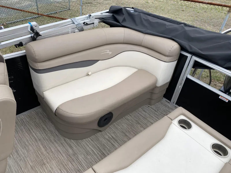 Slide: The Image of Bennington 20 SSR 2021 - 7