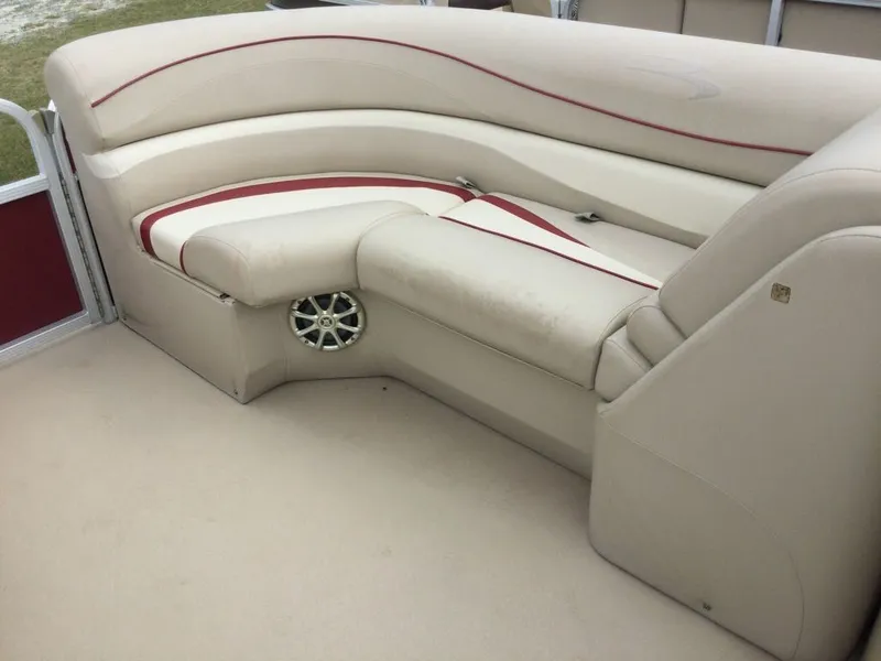 Slide: The Image of Bennington 2275GCW 2011 - 14