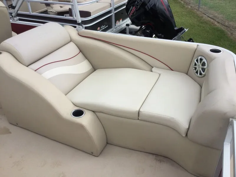 Slide: The Image of Bennington 2275GCW 2011 - 21