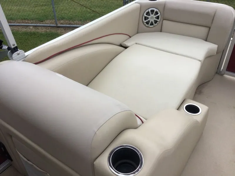 Slide: The Image of Bennington 2275GCW 2011 - 6