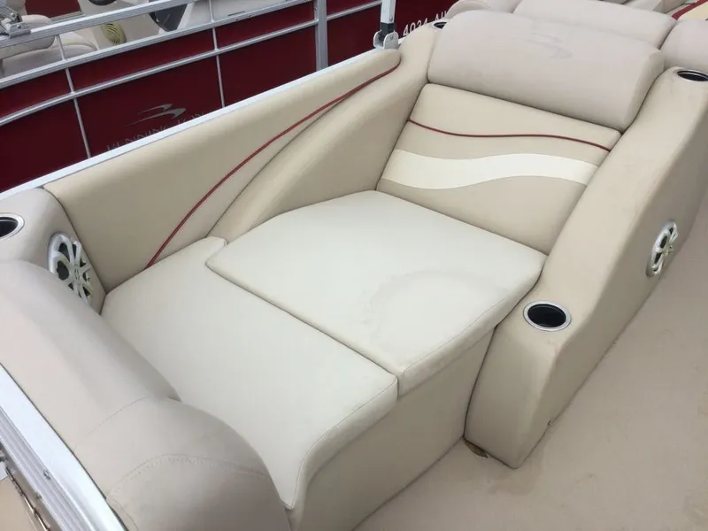 Slide: The Image of Bennington 2275GCW 2011 - 7