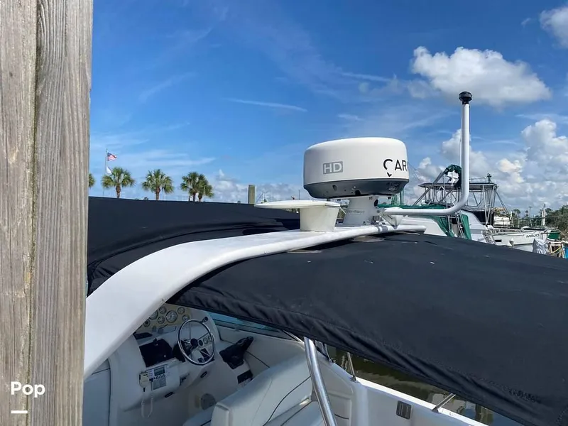 Slide: The Image of 2000 Larson 290 Cabrio for sale in Homosassa, FL - 10