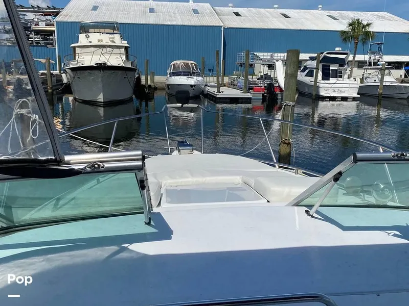 Slide: The Image of 2000 Larson 290 Cabrio for sale in Homosassa, FL - 15