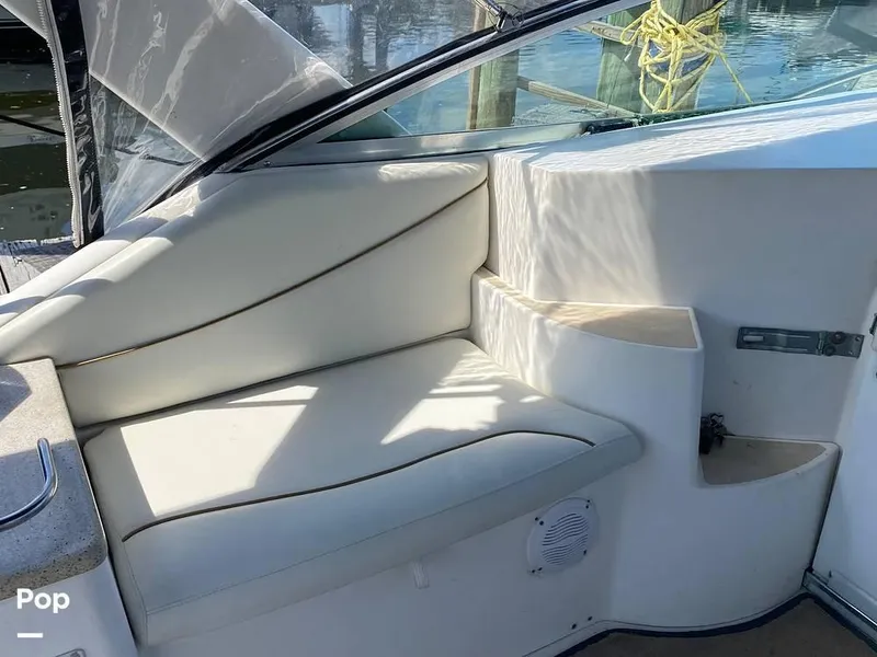 Slide: The Image of 2000 Larson 290 Cabrio for sale in Homosassa, FL - 21