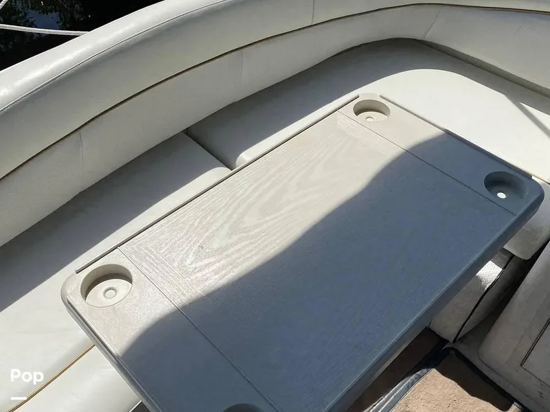Slide: The Image of 2000 Larson 290 Cabrio for sale in Homosassa, FL - 24