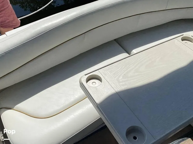 Slide: The Image of 2000 Larson 290 Cabrio for sale in Homosassa, FL - 27