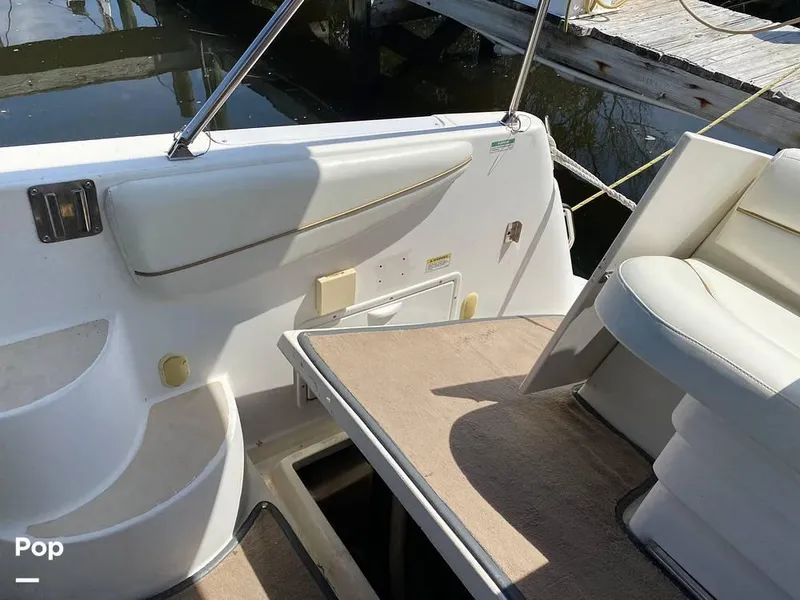 Slide: The Image of 2000 Larson 290 Cabrio for sale in Homosassa, FL - 33