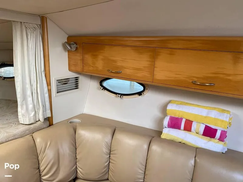 Slide: The Image of 2000 Larson 290 Cabrio for sale in Homosassa, FL - 38