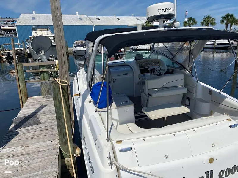 Slide: The Image of 2000 Larson 290 Cabrio for sale in Homosassa, FL - 8