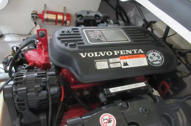Slide: The Image of 2007 Four Winns 220 Horizon Volvo Penta engine close-up. - 8
