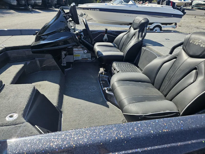 Slide: The Image of Skeeter ZXR21 2023 - 3