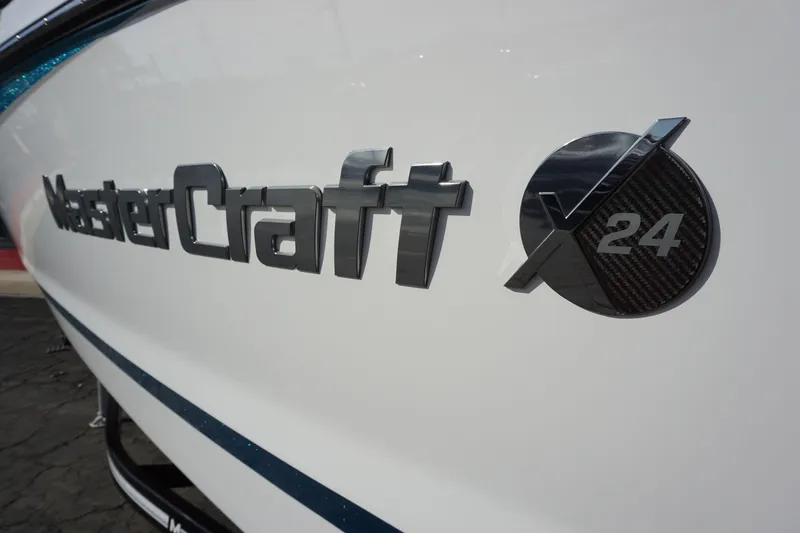 Slide: The Image of MasterCraft X24 2023 - 24