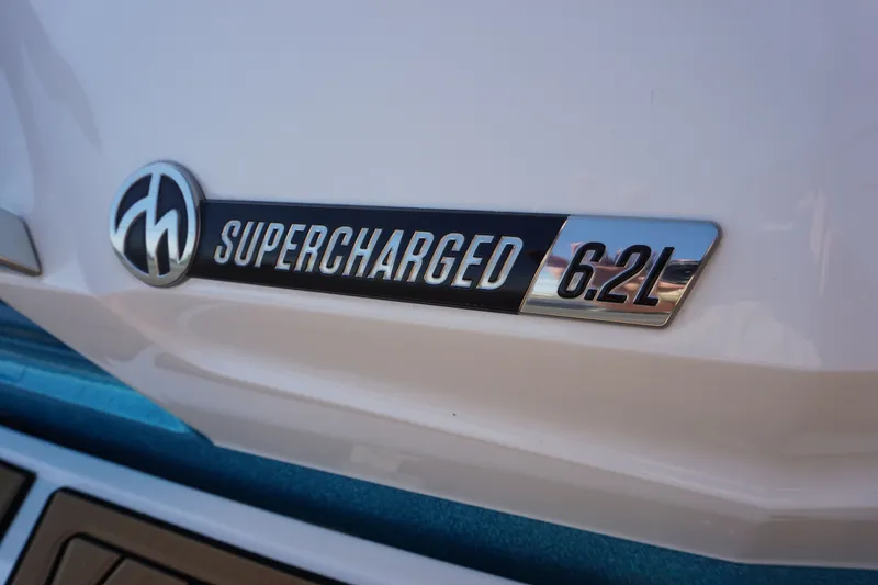 Slide: The Image of MasterCraft X24 2023 - 28