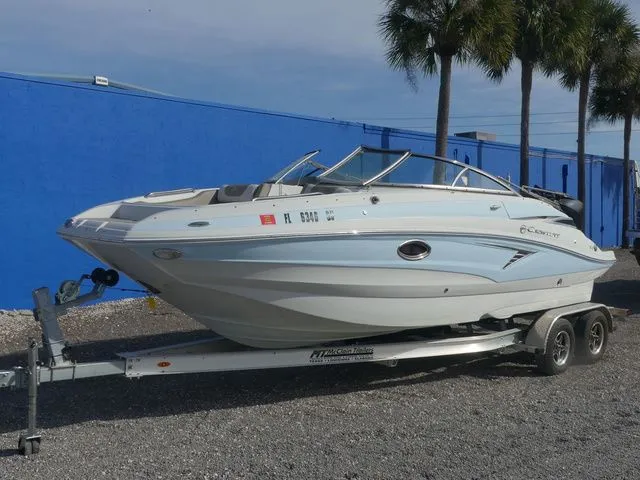 The Image of Crownline Boats E 235 XS 2021 - 1