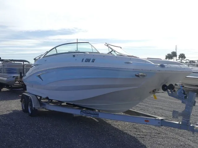 Slide: The Image of Crownline Boats E 235 XS 2021 - 3