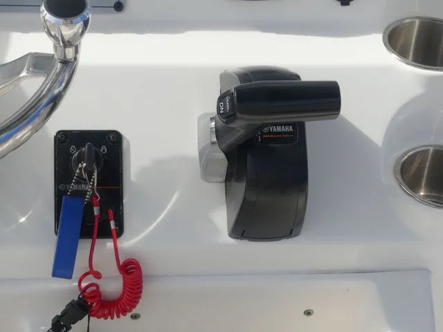 Slide: The Image of Key West 230 BR 2023 - 24