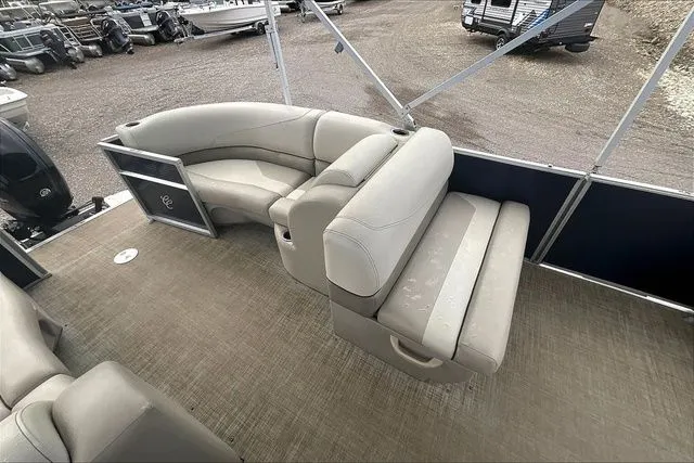 Slide: The Image of Cypress Cay SEABREEZE 232 CS 2020 - 48