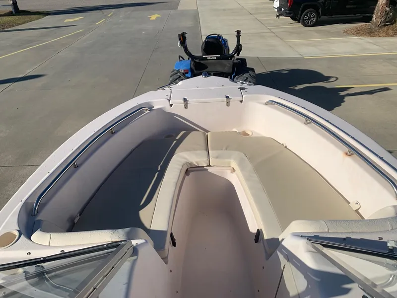 Slide: The Image of 2009 Grady-White Tournament 205 boat with spacious seating area. - 14