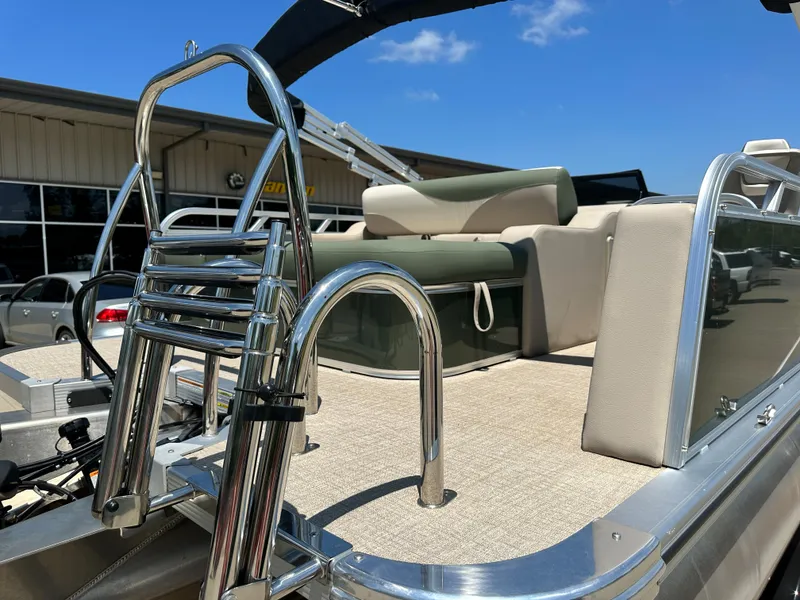 Slide: The Image of 2023 Tahoe Pontoon LTZ Cruise 25 FT Triple 25 WG with stainless steel ladder and seating. - 6