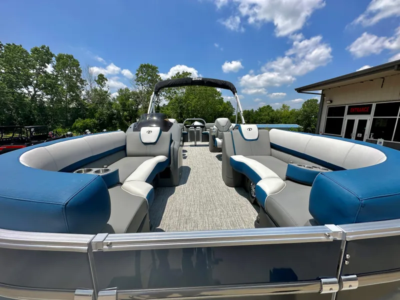 Slide: The Image of 2023 Tahoe Pontoon Cascade Cruise 25 FT Triple 25 WG, luxury seating, outdoor setting. - 6