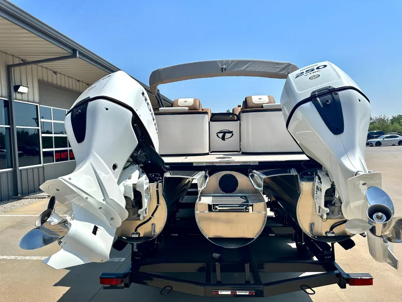 Slide: The Image of 2023 Tahoe Pontoon Cascade Cruise 25 FT Triple 27 WG with dual outboard motors. - 9
