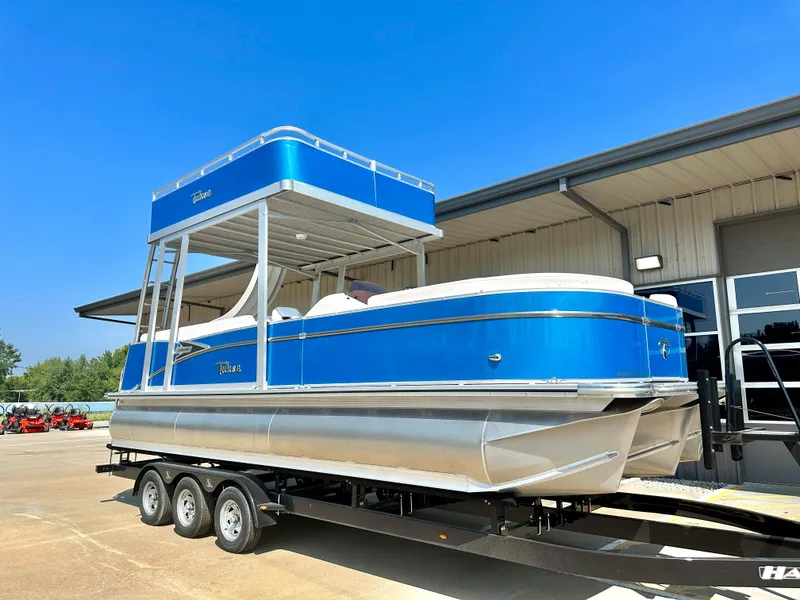 Slide: The Image of 2023 Tahoe Pontoon Cascade Cruise ENT 25 FT Triple 25 WG on trailer. - 7