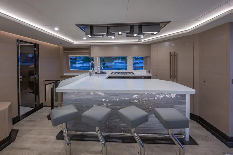 Slide: The Image of Horizon PC60 2019 - 6