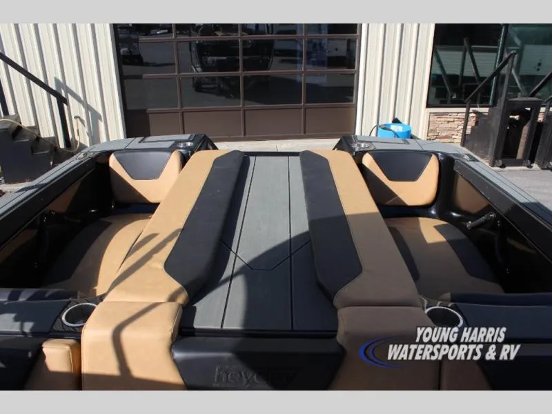 Slide: The Image of Heyday Wake Boats WT SURF 2026 - 7