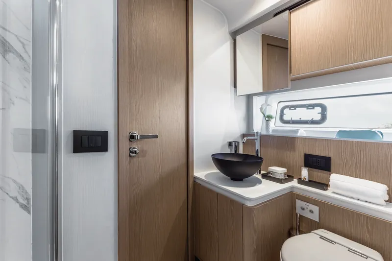 Slide: The Image of Azimut Fly 53 2027 - 20