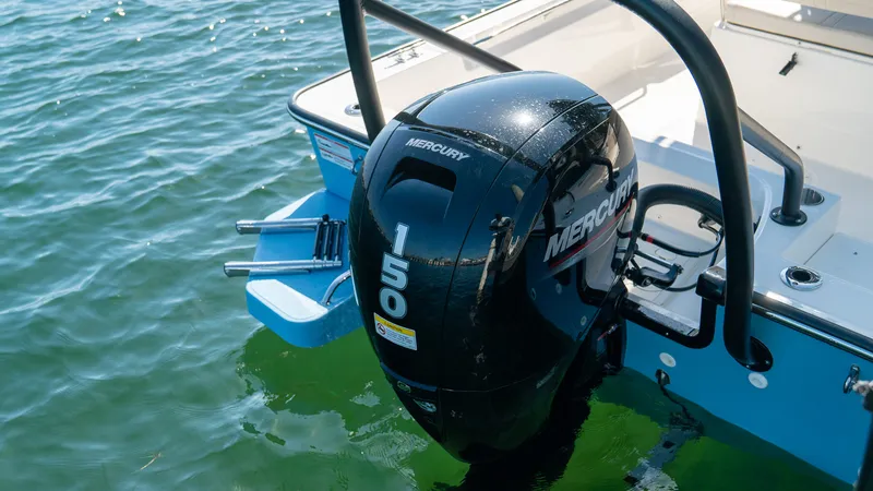 Slide: The Image of Boston Whaler 190 Montauk 2027 - 36