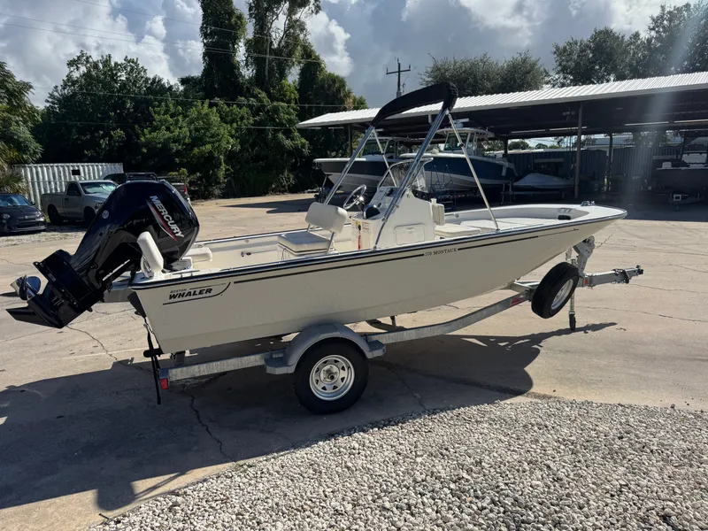 Slide: The Image of Boston Whaler 170 Montauk 2027 - 1