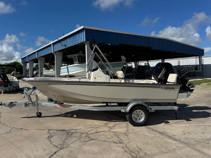 Slide: The Image of Boston Whaler 170 Montauk 2027 - 3