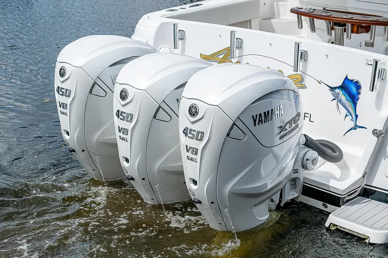 Slide: The Image of Intrepid 475 Sport Yacht 2014 - 82