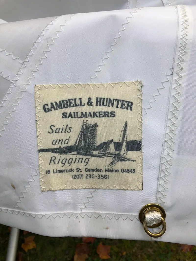 Slide: The Image of Sail with Gambell & Hunter label on Tender Perrywinckle, 1980 model, showcasing craftsmanship. - 7