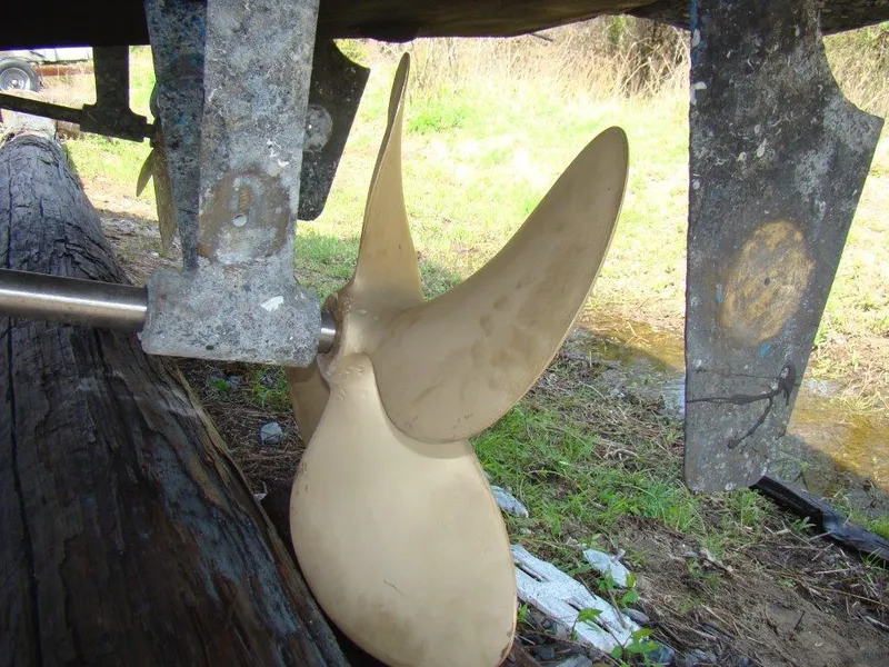 Slide: The Image of Owens Concorde Flybridge Sedan 1968 - 18