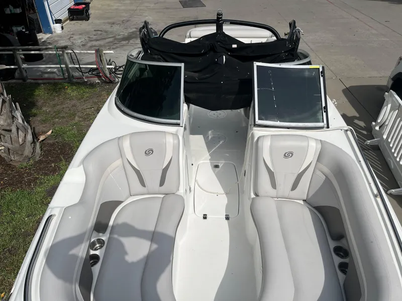 Slide: The Image of 2017 Hurricane SD 2400 I/O boat with open bow seating and windshield. - 10